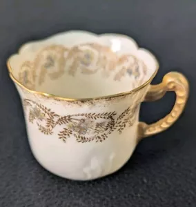 Tazza porcellana Belleek Willets bordata oro blu motivo floreale vintage antica - Foto 1 di 8