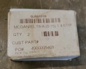 McDaniel T8-A (0-15) Pressure Gauge,1/4" NPT, Bottom Mount 19JS-0314-F12 - Picture 1 of 5