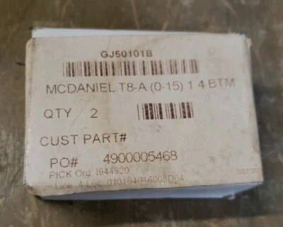 McDaniel T8-A (0-15) Pressure Gauge,1/4" NPT, Bottom Mount 19JS-0314-F12 - Image 1 of 4