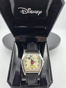 Disney NIB Unisex Mickey Mouse Vintage Classic Black Leather Strap watch MK5471 - Picture 1 of 5