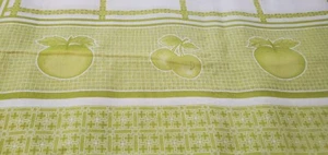 Vintage Tablecloth -  Rectangle - Green Fruit/Checked Pattern - 56" x 90" - Bild 1 von 8