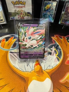 Sylveon V Promo SWSH202 - Bild 1 von 2