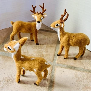 Vintage Flocked Fuzzy Deer Buck Doe Spotted Fawn Plastic Lot Of 3 - Picture 1 of 8