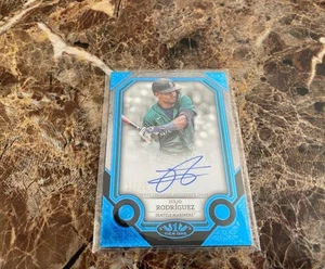 2024 Topps Tier One Baseball Auto Blue Foil Card #T1A-JR Julio Rodríguez /25 - Picture 1 of 1