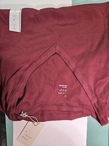 Womens T Shirts A New Day Size MEDIUM Burgundy Long Sleeve V-Neck Fitted - Picture 1 of 1