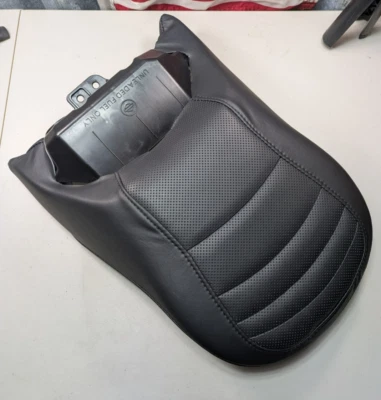 Harley-Davidson OEM Sundowner Passenger Pillion V-Rod Modelos 53036-05 Foto 1 de 4