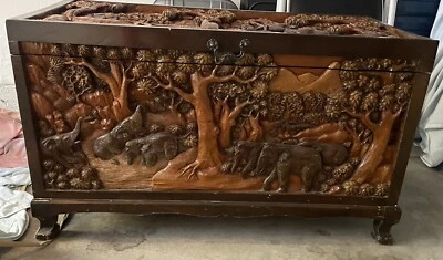 Винтажный вырезанный вручную сундук тема джунглей - Изображение 1 из 4