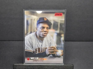 Topps Stadium Club Willie Mays 2023 lámina roja #10 Gigantes de San Francisco - Imagen 1 de 1
