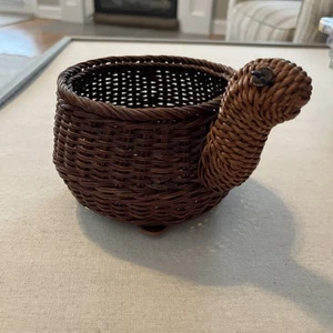 Cesta de mimbre tortuga vintage - Imagen 1 de 7