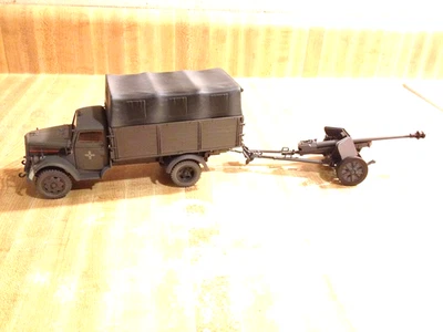 21st Century 1/32 Opel Blitz German Cargo Truck & 75mm PAK 40 Anti-Tank Cannon - Image 1 of 4