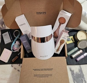 Maschera luminosa Opatra London PLUS! 111SKIN Cryo ATP Sports + Essenza + Revolution Lip - Foto 1 di 21