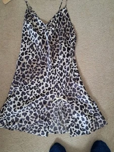 Stunning La Senza chemise and dressing gown set - size 8 - Picture 1 of 11