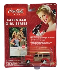 Johnny Lightning CocaCola Calendario Ragazza Serie 41 CHEVY Special Deluxe Wagon #11 - Foto 1 di 7