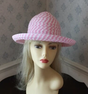 Vintage 1990er Jahre Escada Margaretha Ley Designer Damen rosa und weiß gewebte Mütze - Bild 1 von 5
