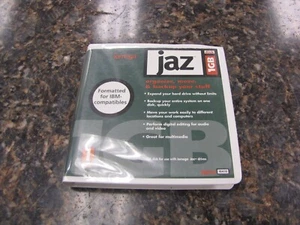 Vintage Iomega Jaz 1GB Disk PC Formatted for IBM Compatibles - Mi41 - Afbeelding 1 van 3