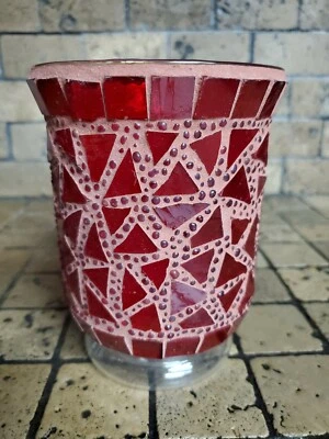 Suporte de vela votivo em mosaico | Vaso de vidro cortado em frasco vermelho 6" aparência de vitral - Imagem 1 de 4