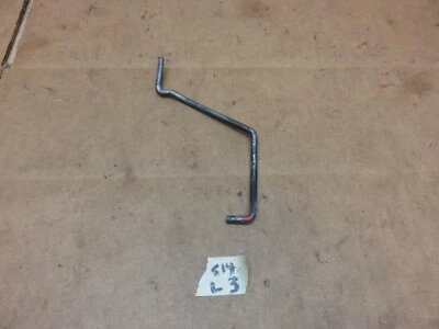 95-98 Nissan 240SX S14 LEFT DRIVER SIDE EXTERIOR DOOR HANDLE HOLDING LOCK ROD Foto 1 de 2