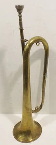 Old Robert Martin Bespielte - Macon France Military Horn Trumpet with Beak - Picture 1 of 9