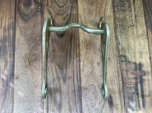 Renalde Alluminio Cavallo Porta Bambota Punta 5" Bocca Cuore Tagliato Piana Concho USATO - Foto 1 di 12