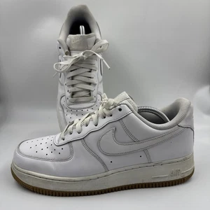 Nike Herren Air Force 1 Low 07 Weiß DJ2739-100 Turnschuhe Schuhe Größe 9,5 - Bild 1 von 17