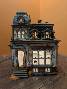 Video Abt. 56 54935 Haunted Mansion Haus Herrenhaus animiert Halloween Schneedorf - Bild 1 von 13