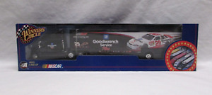 Winner's Circle Kevin Harvick GM Goodwrench Transport Trailer Rig Action 2001