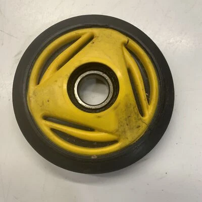 Wheel, 135mm Yellow - 1999 Ski Doo Formula Z 500 - Imagem 1 de 4