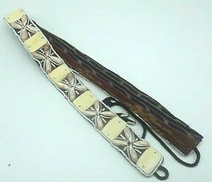 Cinturón de corbata hawaiano para mujer concha de oliva hueso cuentas étnico tribal talla M 33" - Imagen 1 de 5