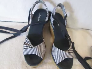 Union Bay Espadrille Ankle Strap Platform Wedge Heels Shoe 9 M Blue/White Casual - Picture 1 of 6