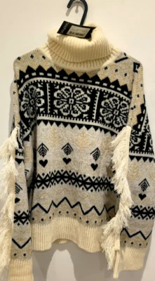 womens NEW BOOHOO wool XMAS jumper - Image 1 of 4