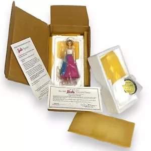 1965 Barbie Fraternity Dance Statuetta Danbury nuova di zecca 1995 esclusiva con certificato - Foto 1 di 6