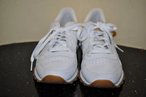 Reebok Classic White- 6.5 M - Picture 1 of 4