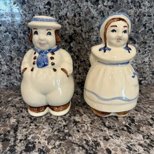 Vintage - 5" Shawnee DUTCH Boy Girl Salt & Pepper Shaker Set Great Conditions. - Picture 1 of 17