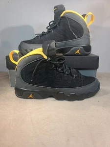 Jugendliche Jordan 9 Retro dunkel anthrazit University Gold Turnschuhe Größe 6,5 Y - Bild 1 von 9