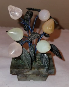 Vtg carved Jade Quartz Stone Bonsaii Tree 4 1/2" tall Twisted Wire Flowers Plant - Imagen 1 de 9