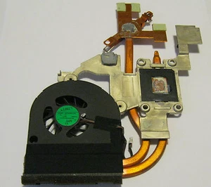 Acer Aspire 5551G Lüfter und Kühlkörper CPU AB7905MX-EB3 60.PUU02.001 - Bild 1 von 1