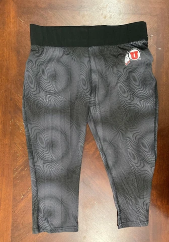 Champion Leggings Utah Utes Woman's XL Capri Black Athletic Yoga Univ. Of Utah Cover