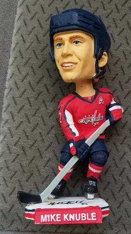 Mike Knuble Washington Capitals Kids Club Bobblehead NHL SIGNED Cover
