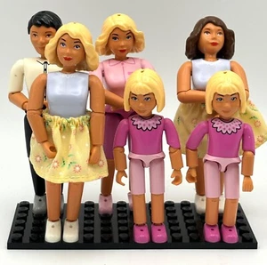 Vintage Lego Belville Minifigures, Rare Assorted Lot of Six Figures from 1990's - Picture 1 of 11