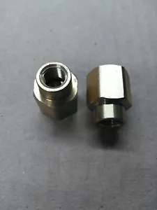 (2) 33300-04-02 Brass Reducer Coupling Female 1/4 NPT to Female 1/8 NPT - Picture 1 of 1