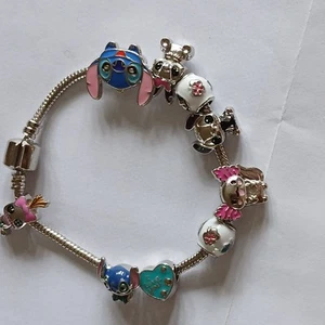 Cute Charm Bracelet New Lilo and Stitch Women Girl Jewellery Unworn - Picture 1 of 9