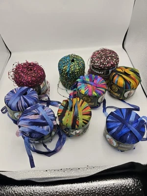 Lote de 10 hilos especiales Bernat “increíbles” y estilo cinta – madeja multicolor Foto 1 de 4