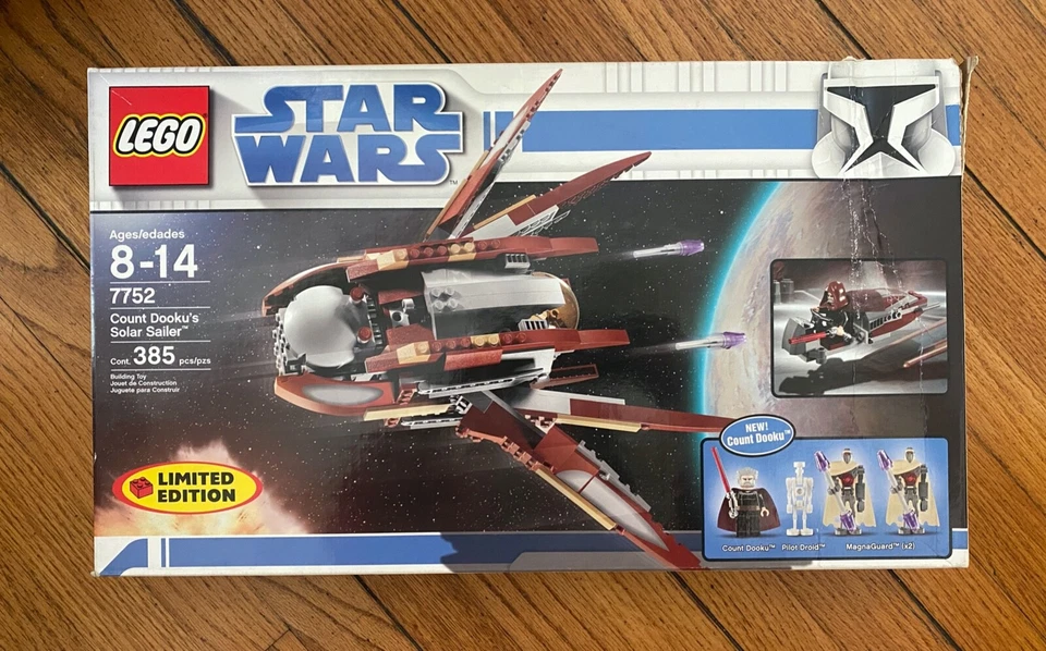*NEW* Lego 7752 Star Wars COUNT DOOKU'S SOLAR SAILER *Retired* Damaged Box - Image 1 of 4