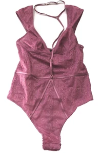 Victoria's Secret Wildflower Lace Strappy Thong Bottom Bodysuit Size S Purple - Picture 1 of 4