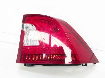 Lámpara trasera de freno panel cuarto pasajero Volvo S60 2011-2018 - 31395931 Foto 1 de 4