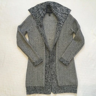 Suéter Cárdigan Largo Cuello Chal Espiga WHITE HOUSE BLACK MARKET XS Foto 1 de 4