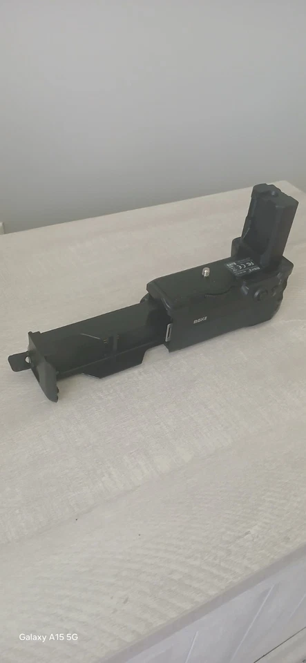 Paquete de empuñadura de batería vertical para Canon EOS 550D 600D 650D 700D T5i T4i T3i T2i Foto 1 de 4