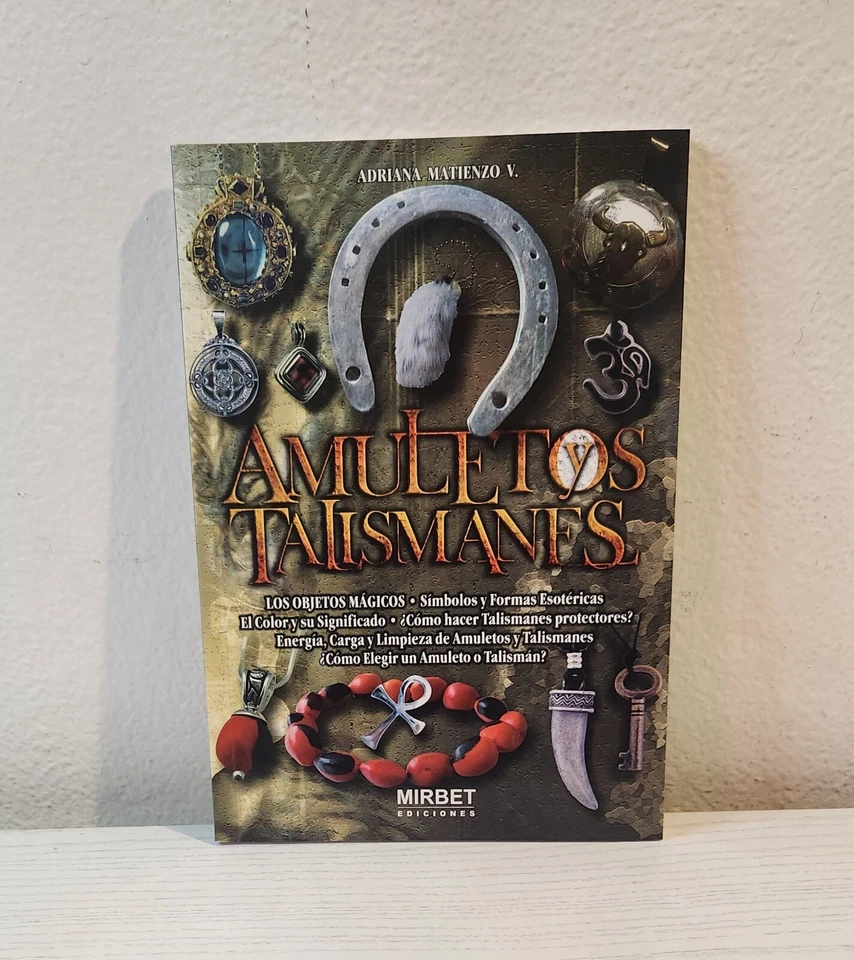 Libro AMULETOS Y TALISMANES religión yoruba y santeria - Image 1 of 2