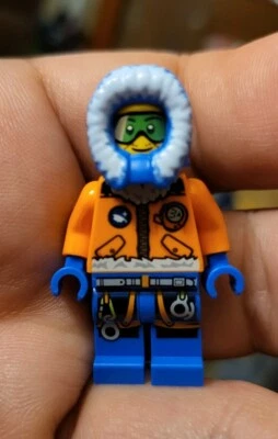 LEGO City Arctic Explorer Minifigure Male Orange Goggles 60036 EUC C16-4  - Image 1 of 3