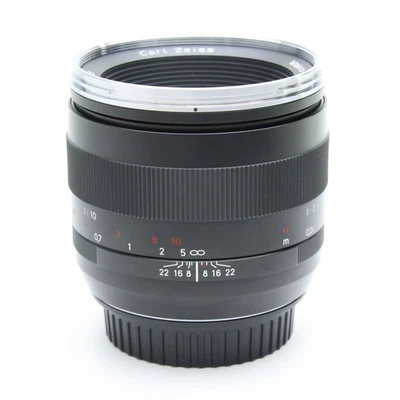 Carl Zeiss Makro-Planar T* 50 mm F/2 ZE (para montaje Canon EF) -Casi como nuevo- #249 Foto 1 de 4